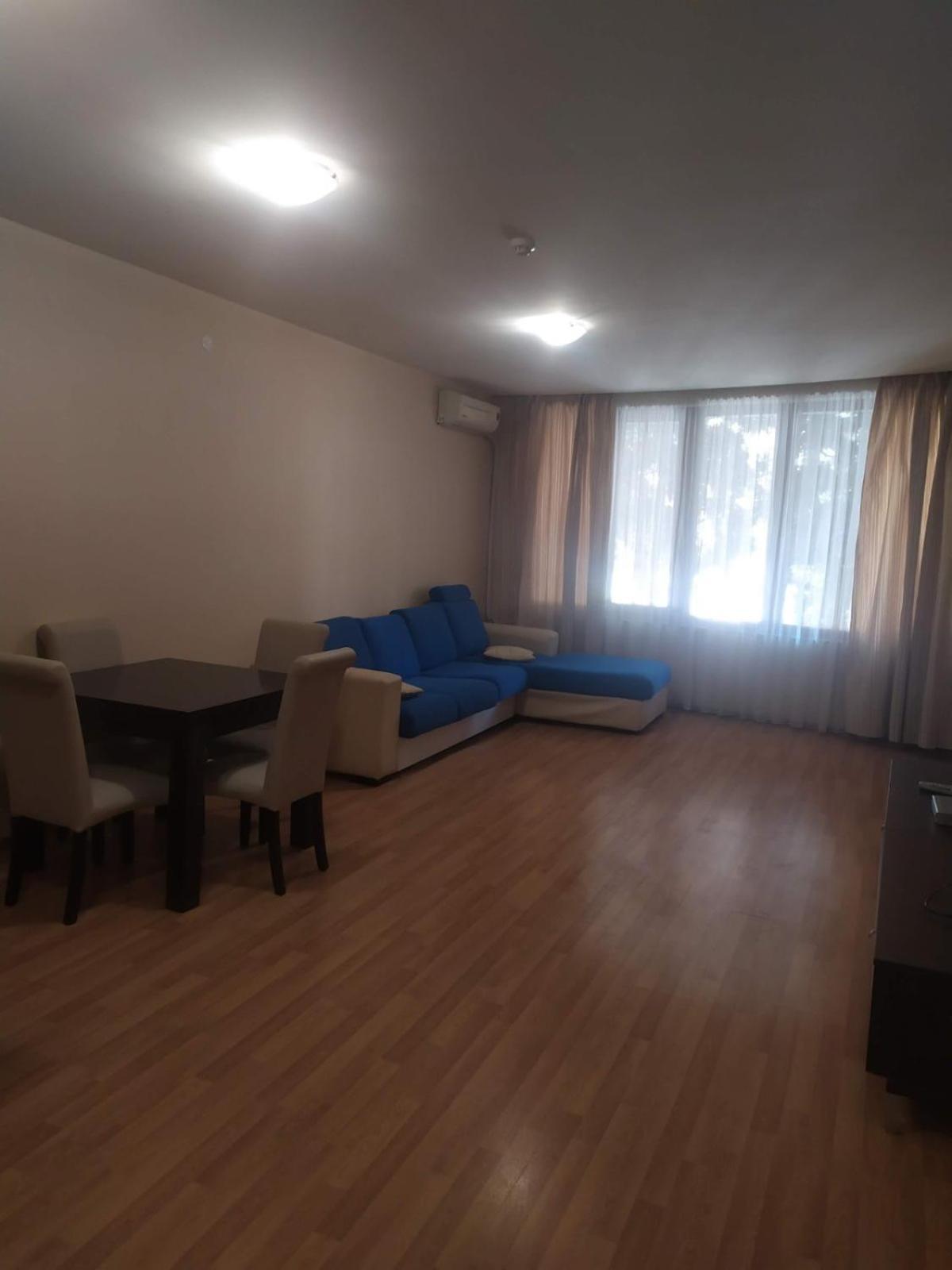 Golden Sands Rentals Apartments Екстер'єр фото