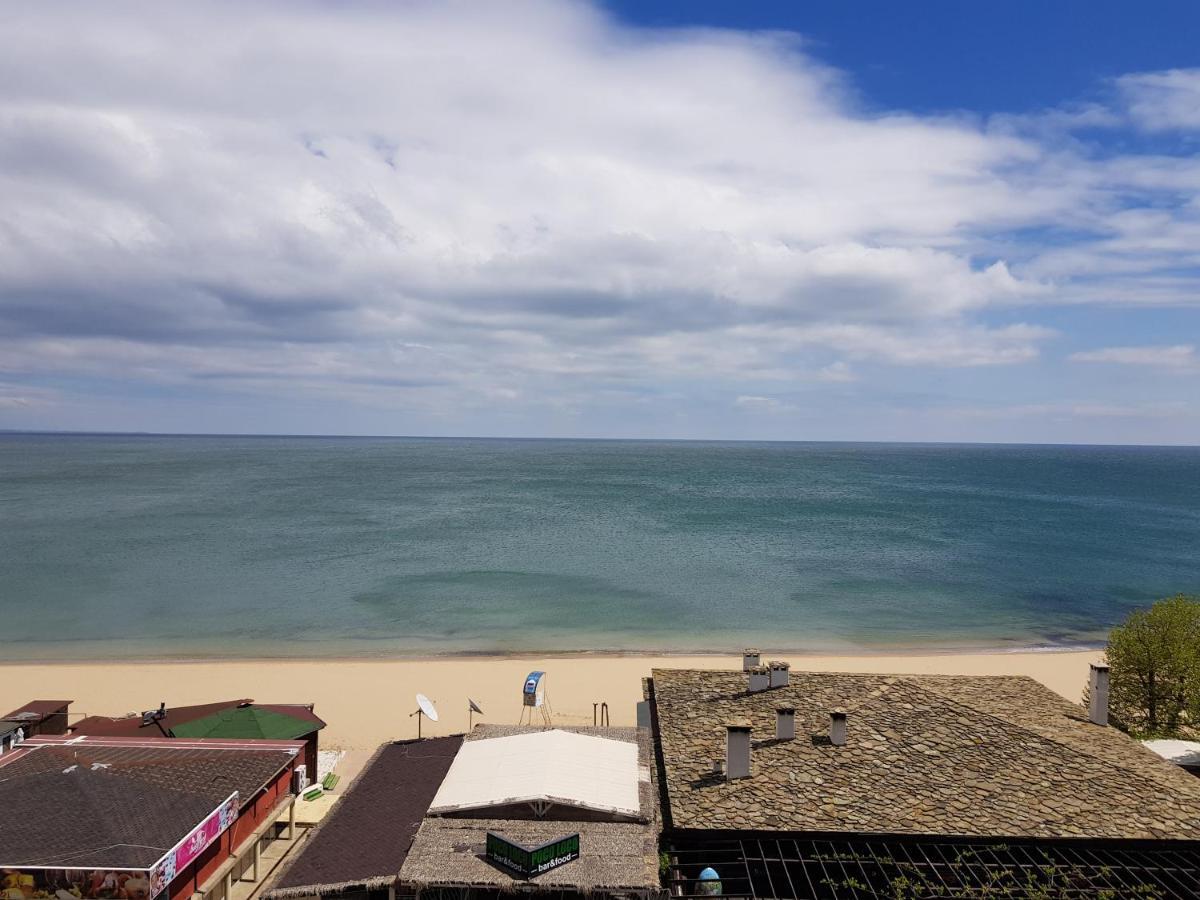 Golden Sands Rentals Apartments Екстер'єр фото
