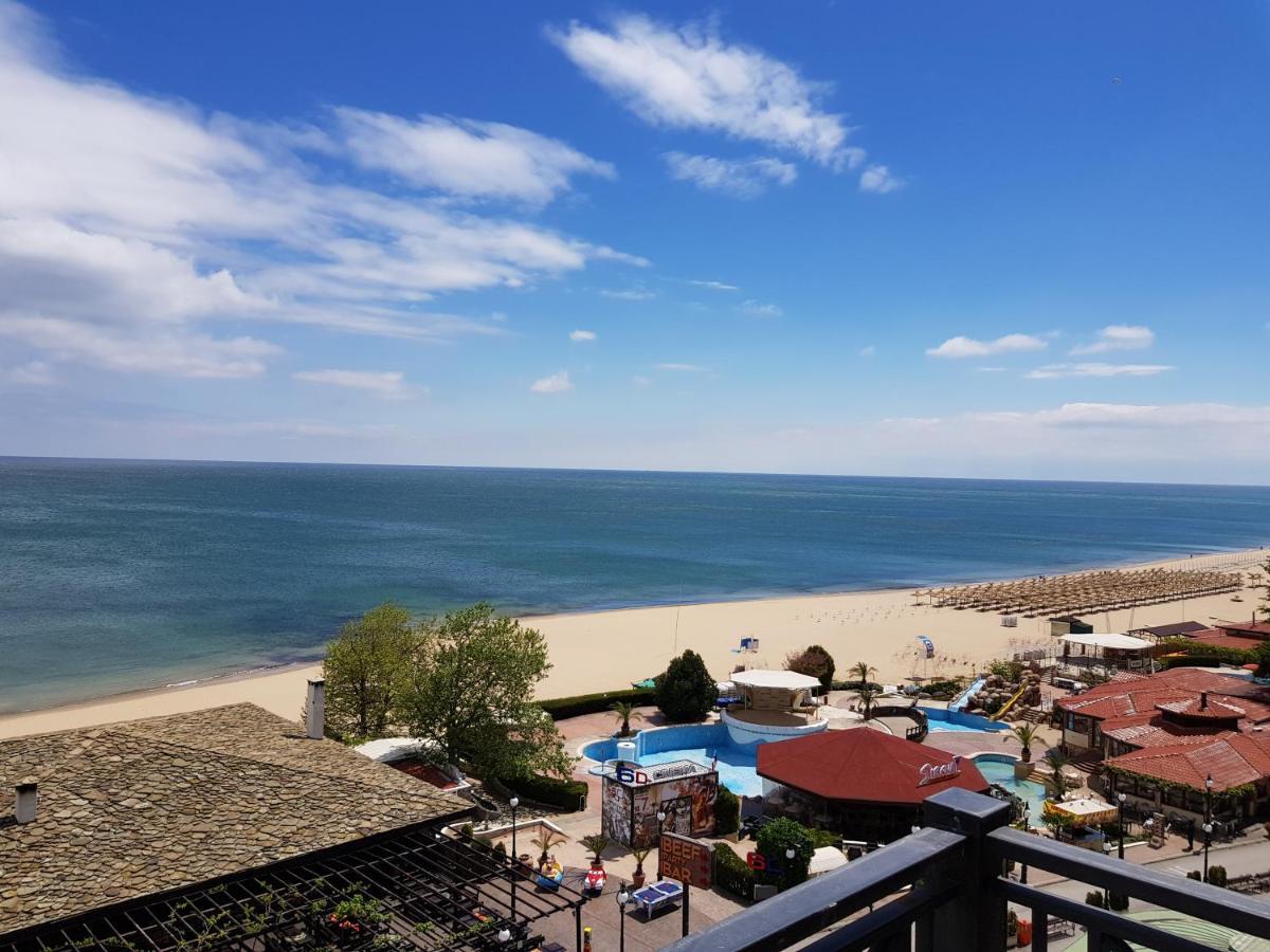 Golden Sands Rentals Apartments Екстер'єр фото