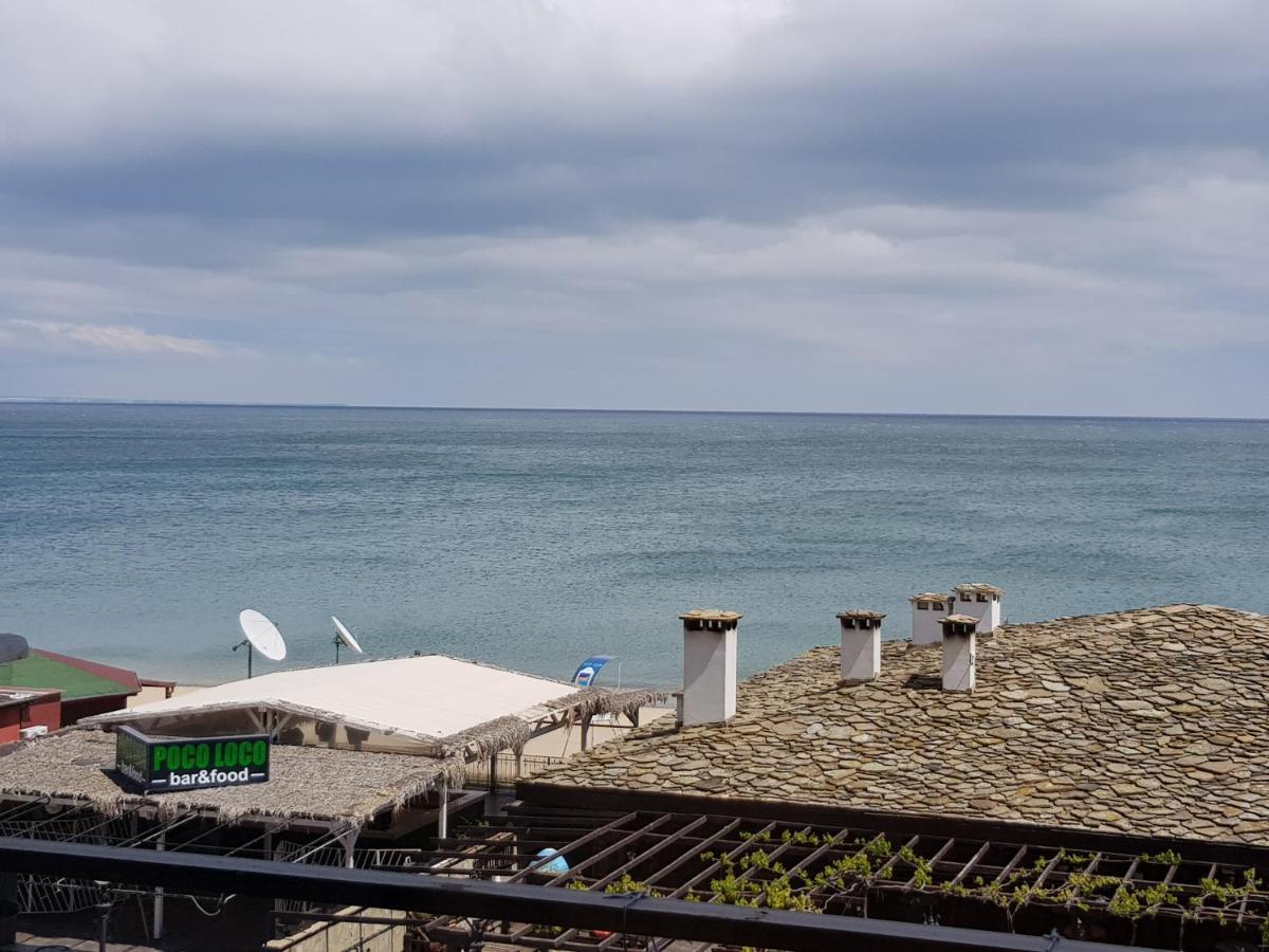 Golden Sands Rentals Apartments Екстер'єр фото